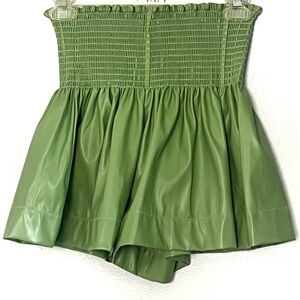 Queen of‎ Sparkles Green Swing Faux Leather Shorts - XSmall